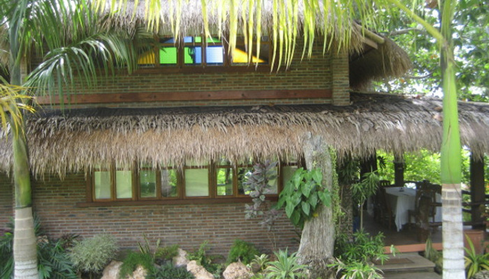 What a beautiful "Nipa Hut"