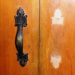 How did I know there was no varnish under the old pulls