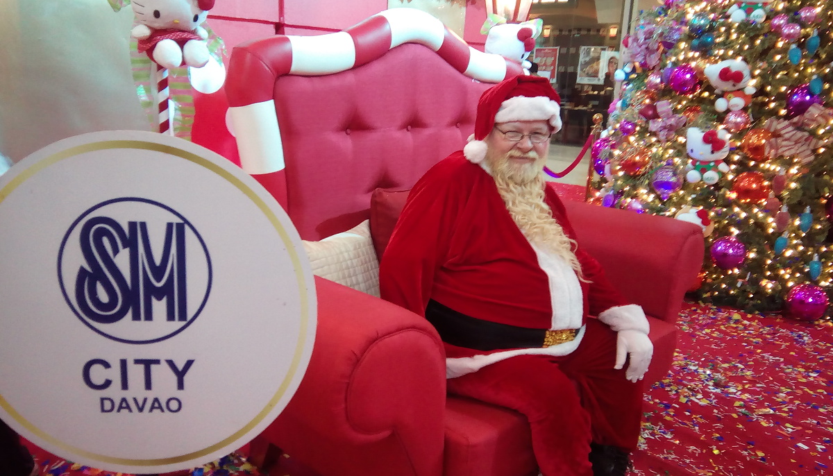 Santa Bob at SM City Davao