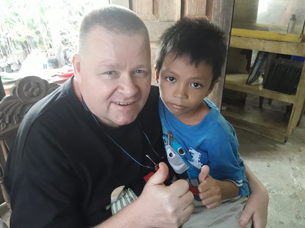 Grandpa Bob with Jaijai - Friends forever