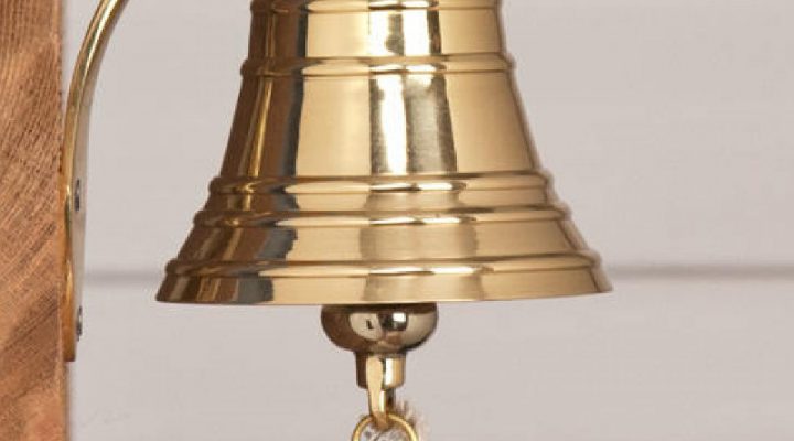 Ship's Bell What time is it